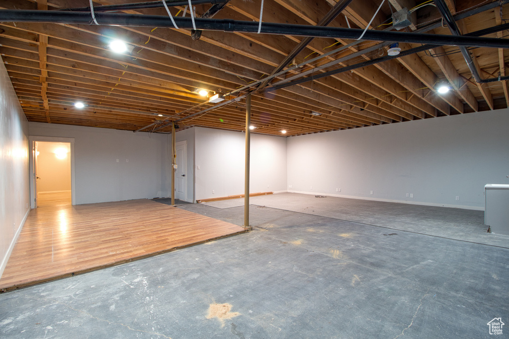 Photo 14 for MLS #2105813 at 2017 Polk Ave