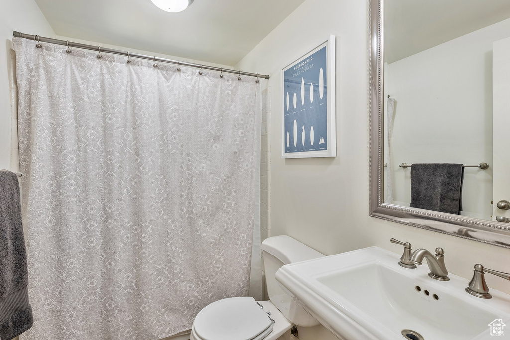 Photo 17 for MLS #2105817 at 485 Upper Evergreen Dr