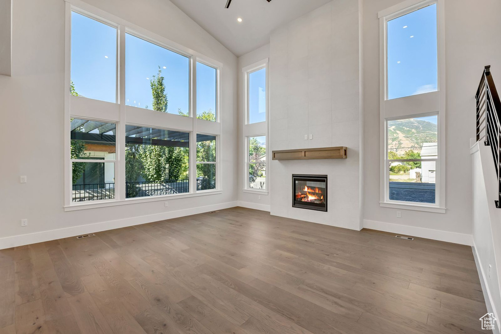 Photo 9 for MLS #2105831 at 287 E Concord Farm Ln #1