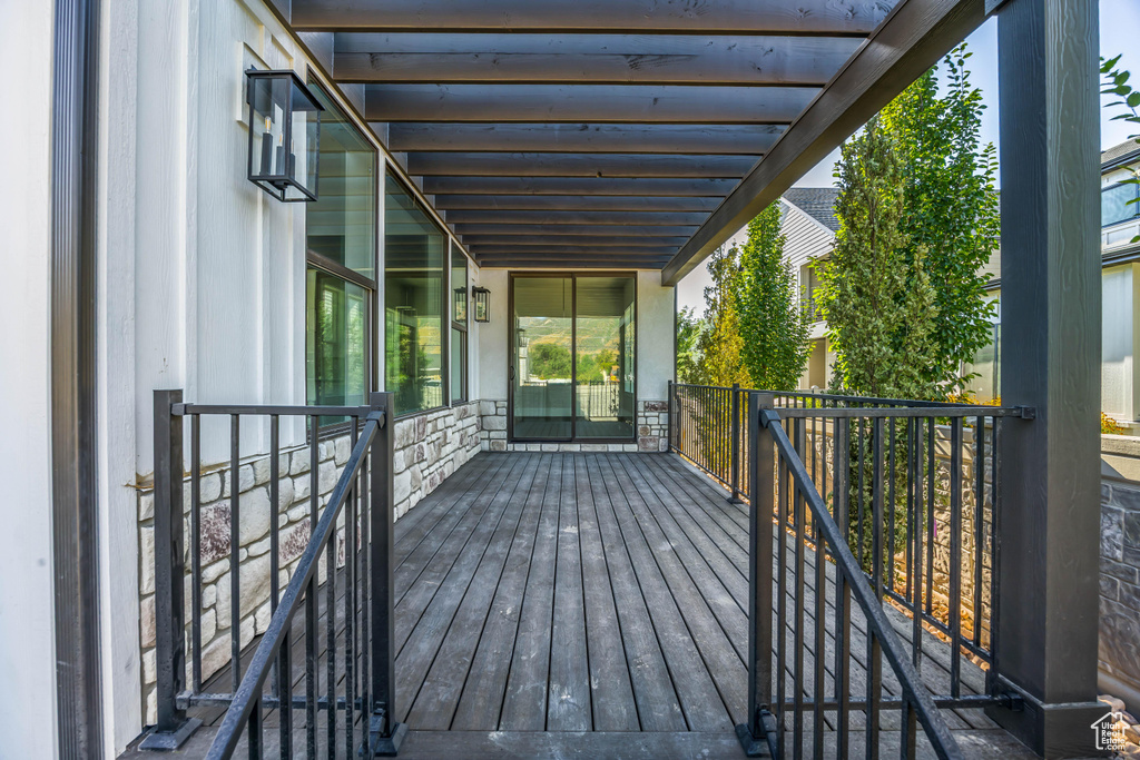 Photo 5 for MLS #2105831 at 287 E Concord Farm Ln #1
