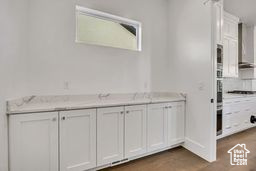 Photo 16 for MLS #2105831 at 287 E Concord Farm Ln #1