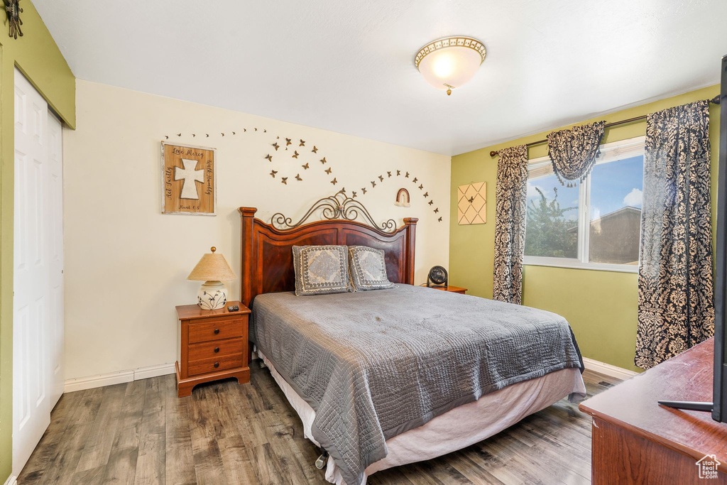 5647 S SARAH JANE DR Salt Lake City, UT 84118