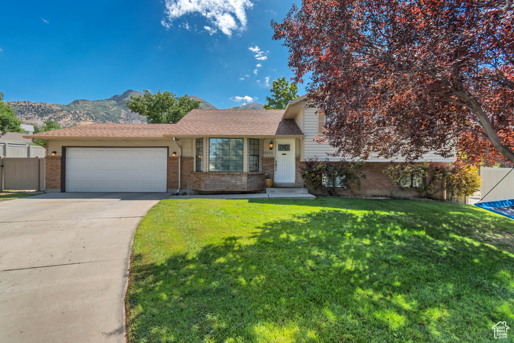 Photo 2 for MLS #2105855 at 10094 N Oak Rd