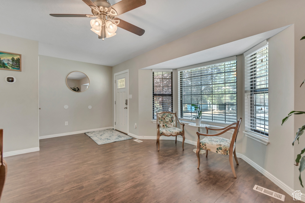 Photo 8 for MLS #2105855 at 10094 N Oak Rd