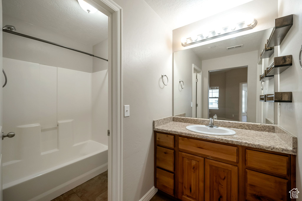 Photo 8 for MLS #2105860 at 11756 S Currant Dr #111