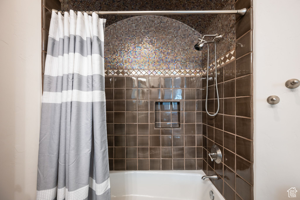 Photo 52 for MLS #2105862 at 213 E Adam Ln