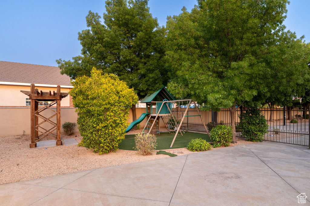 Photo 75 for MLS #2105862 at 213 E Adam Ln
