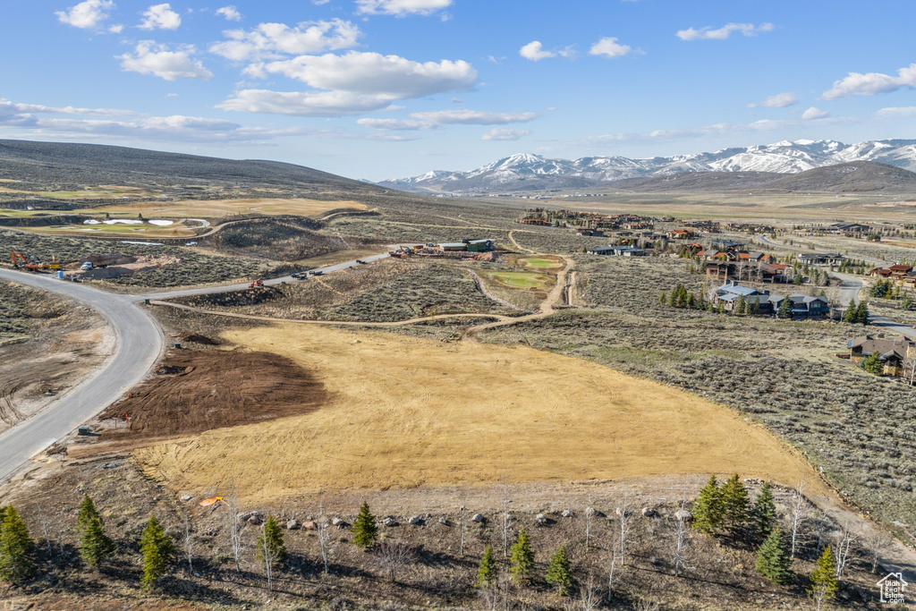 Photo 9 for MLS #2105866 at 2802 Hills Ridge Rd
