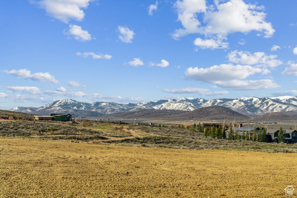 Photo 17 for MLS #2105866 at 2802 Hills Ridge Rd