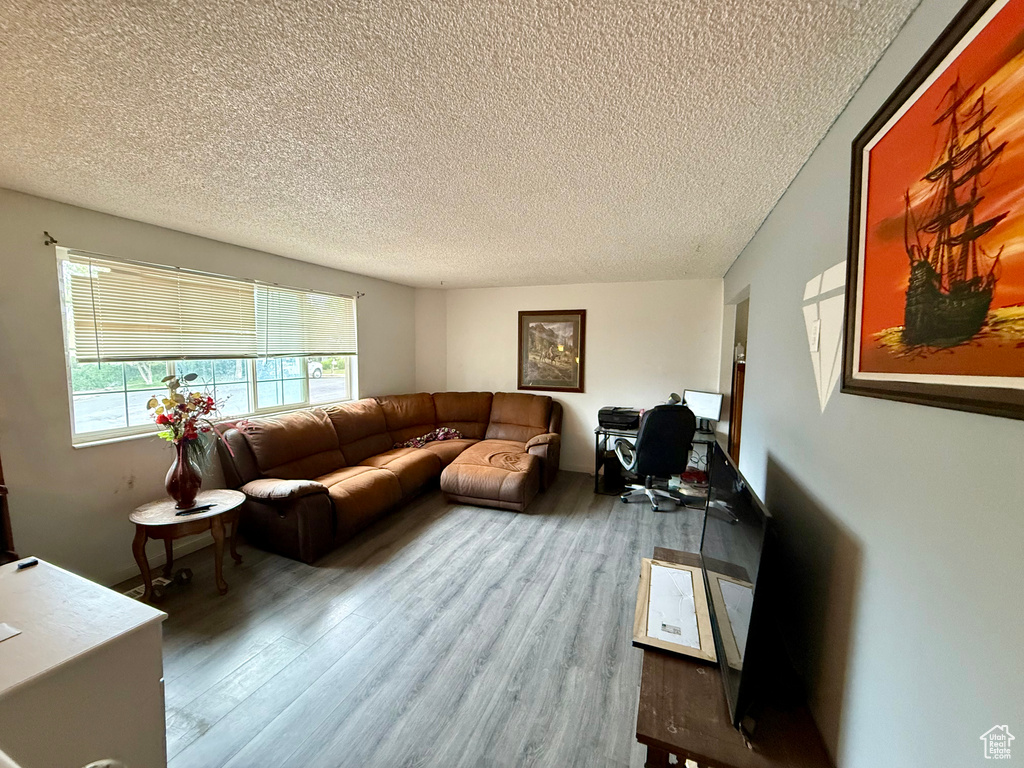 5242 S HAMLET CIR Kearns, UT 84118