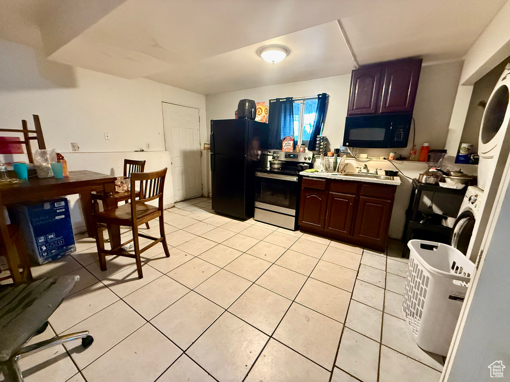 5242 S HAMLET CIR Kearns, UT 84118