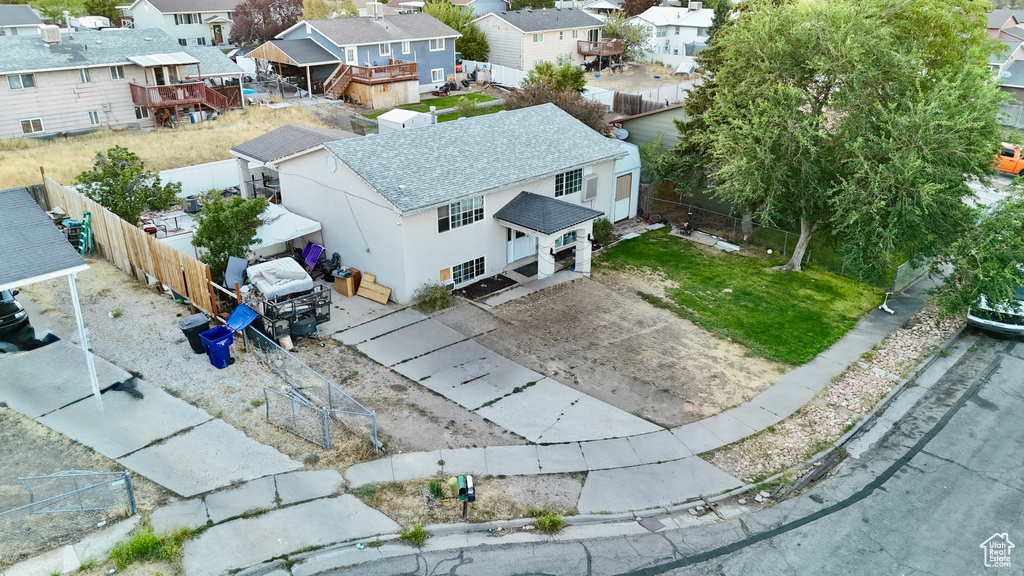 5242 S HAMLET CIR Kearns, UT 84118