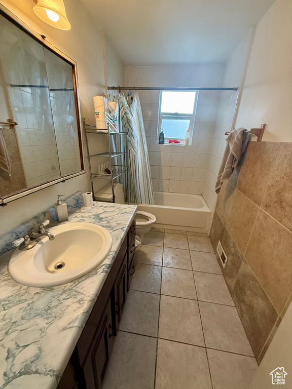 5242 S HAMLET CIR Kearns, UT 84118