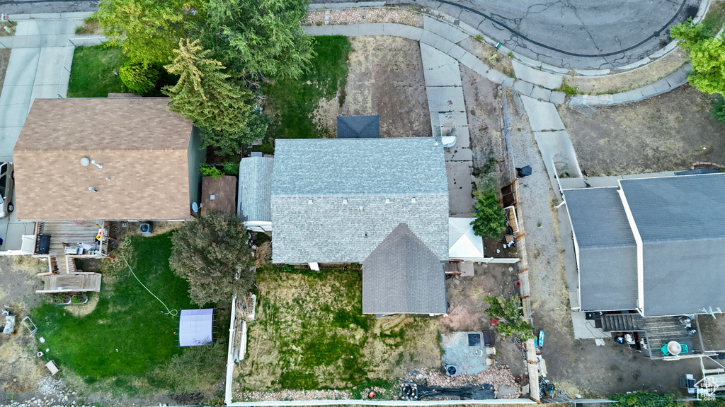 5242 S HAMLET CIR Kearns, UT 84118