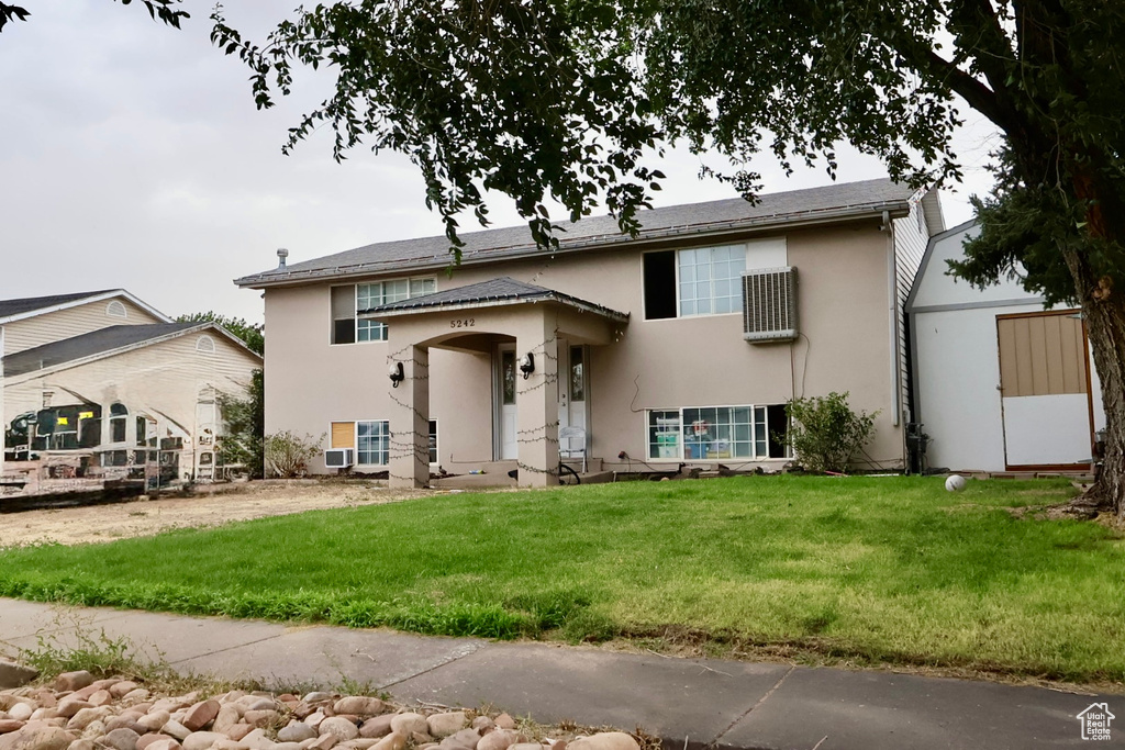 5242 S HAMLET CIR Kearns, UT 84118