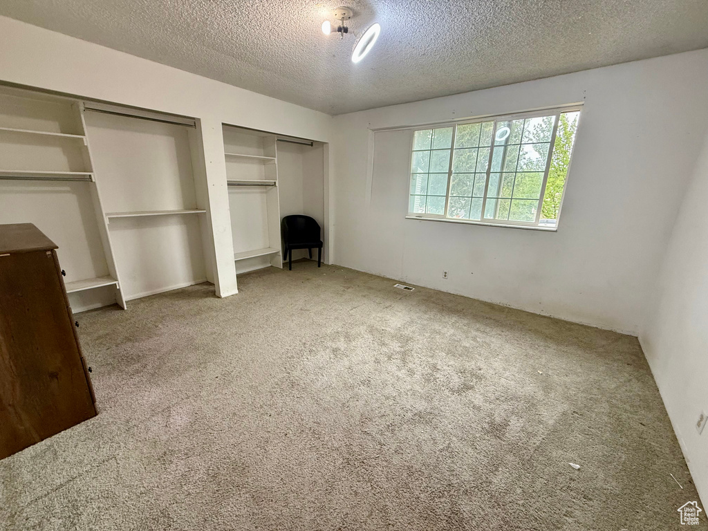 5242 S HAMLET CIR Kearns, UT 84118