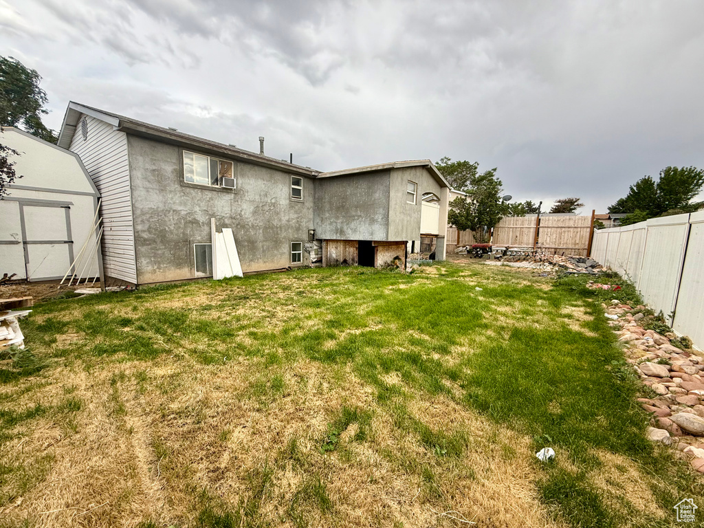 5242 S HAMLET CIR Kearns, UT 84118