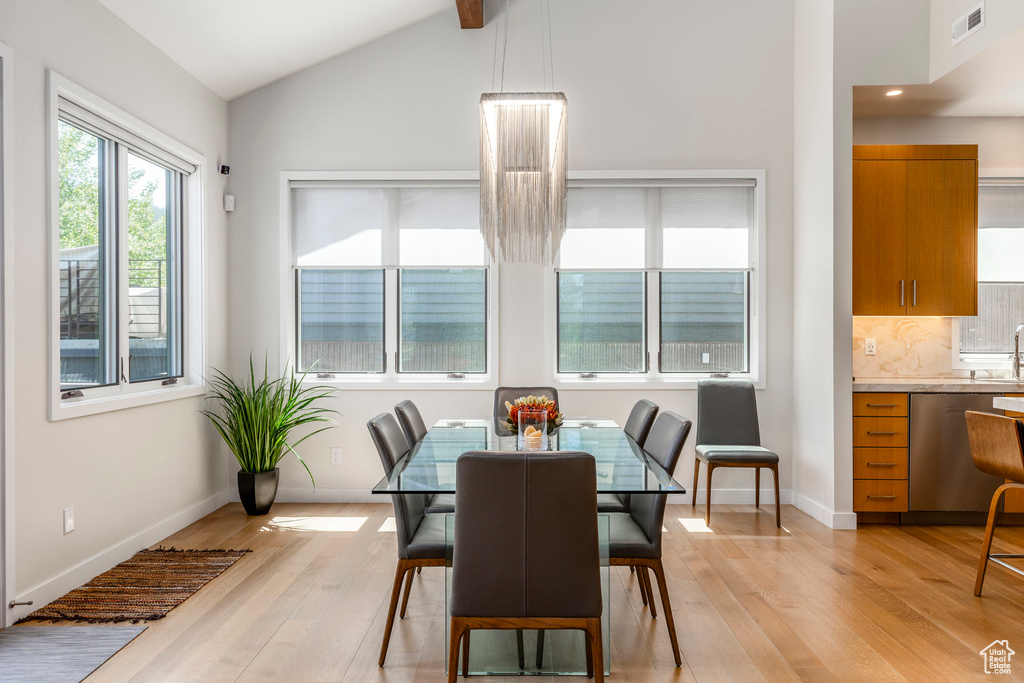 Photo 17 for MLS #2105893 at 158 Ridge Ave