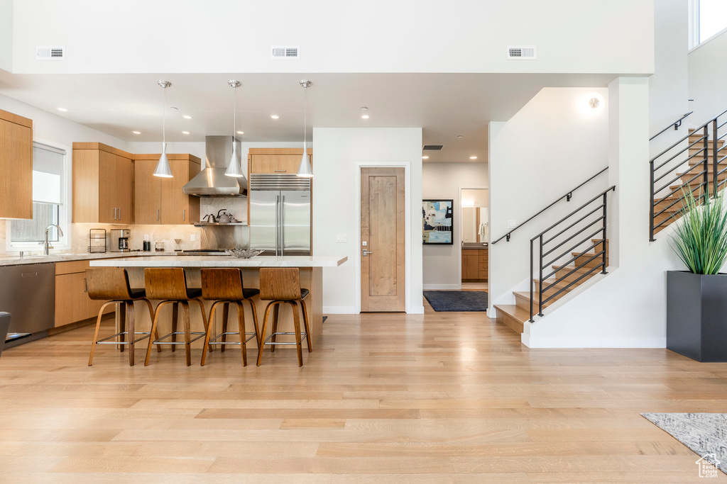 Photo 13 for MLS #2105893 at 158 Ridge Ave