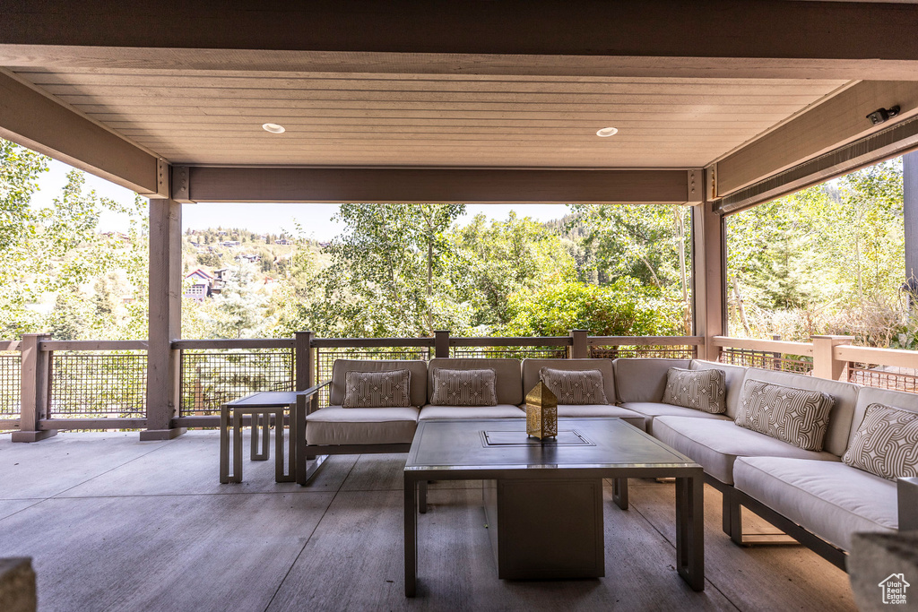 Photo 34 for MLS #2105893 at 158 Ridge Ave