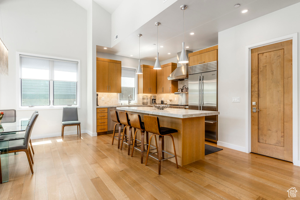 Photo 10 for MLS #2105893 at 158 Ridge Ave