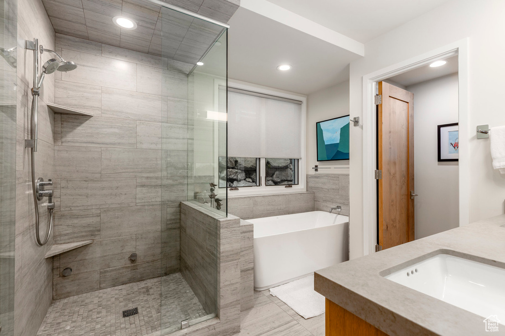 Photo 35 for MLS #2105893 at 158 Ridge Ave