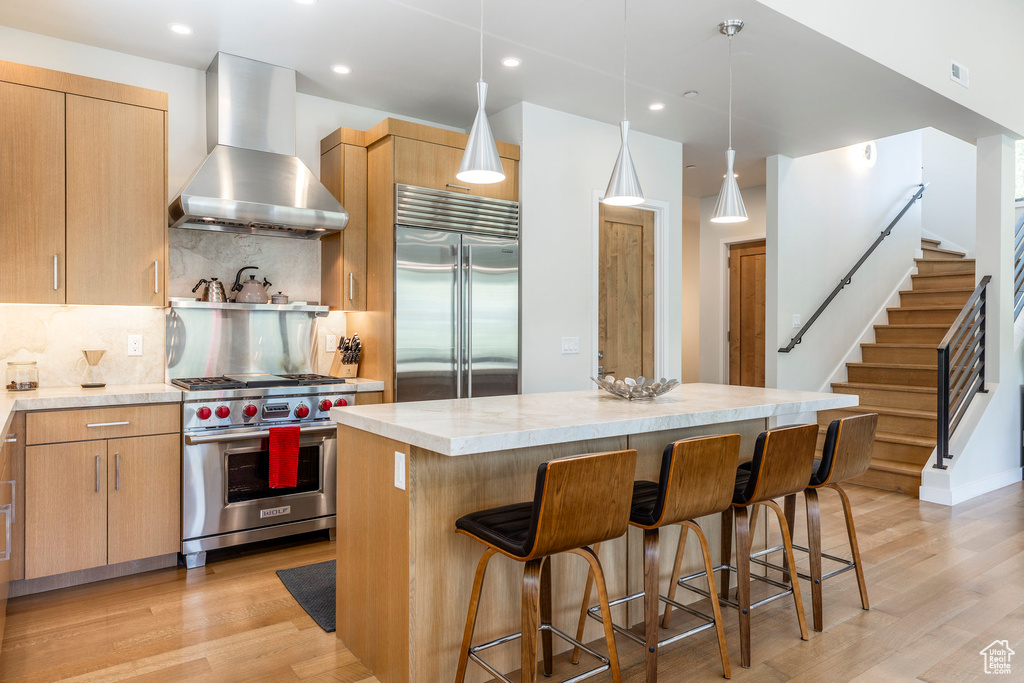 Photo 12 for MLS #2105893 at 158 Ridge Ave