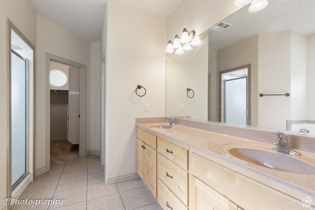 Photo 18 for MLS #2105932 at 753 E Castle Stone Dr