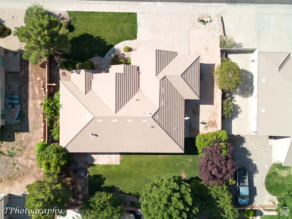Photo 35 for MLS #2105932 at 753 E Castle Stone Dr