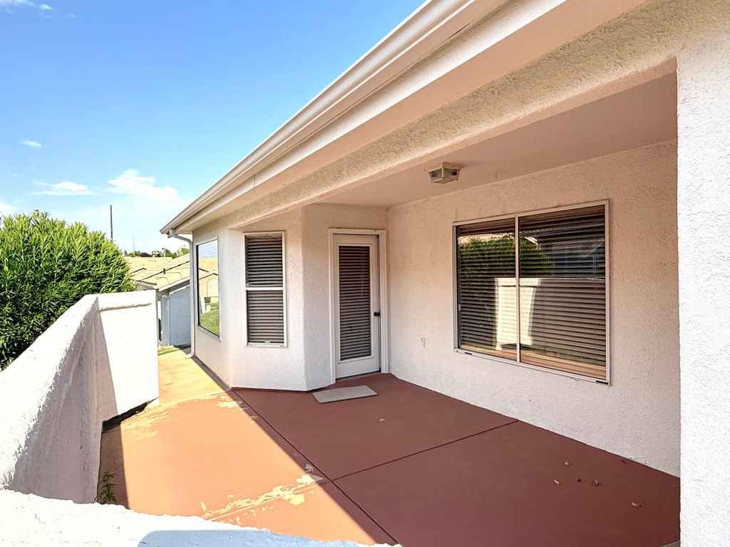 210 N MALL DR #86 St George, UT 84790