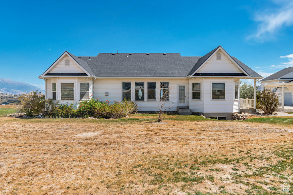 9043 N CEDAR PASS RD Eagle Mountain, UT 84005