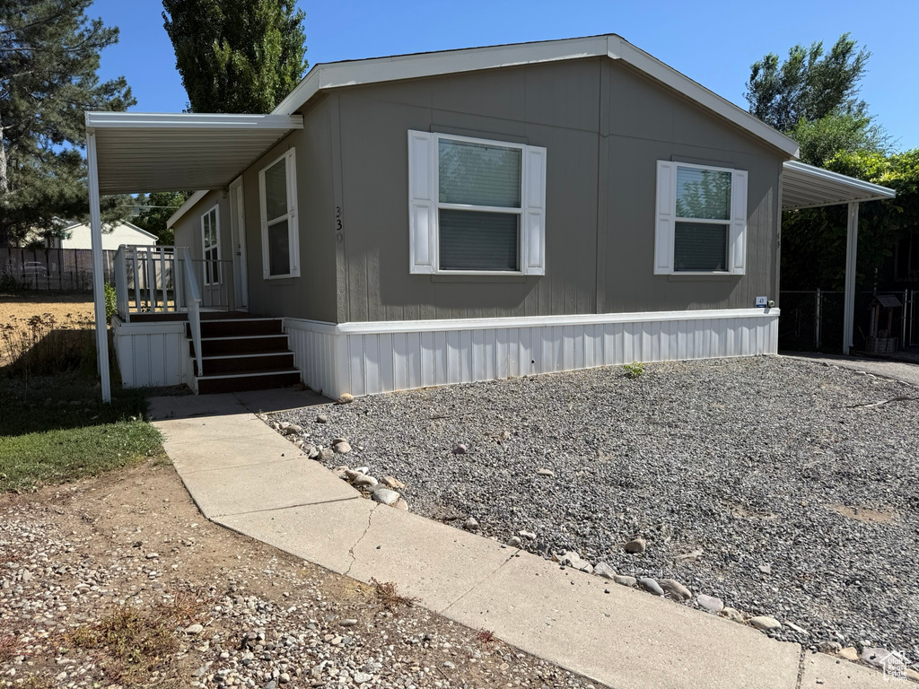Photo 3 for MLS #2105939 at 330 Pellinore #43
