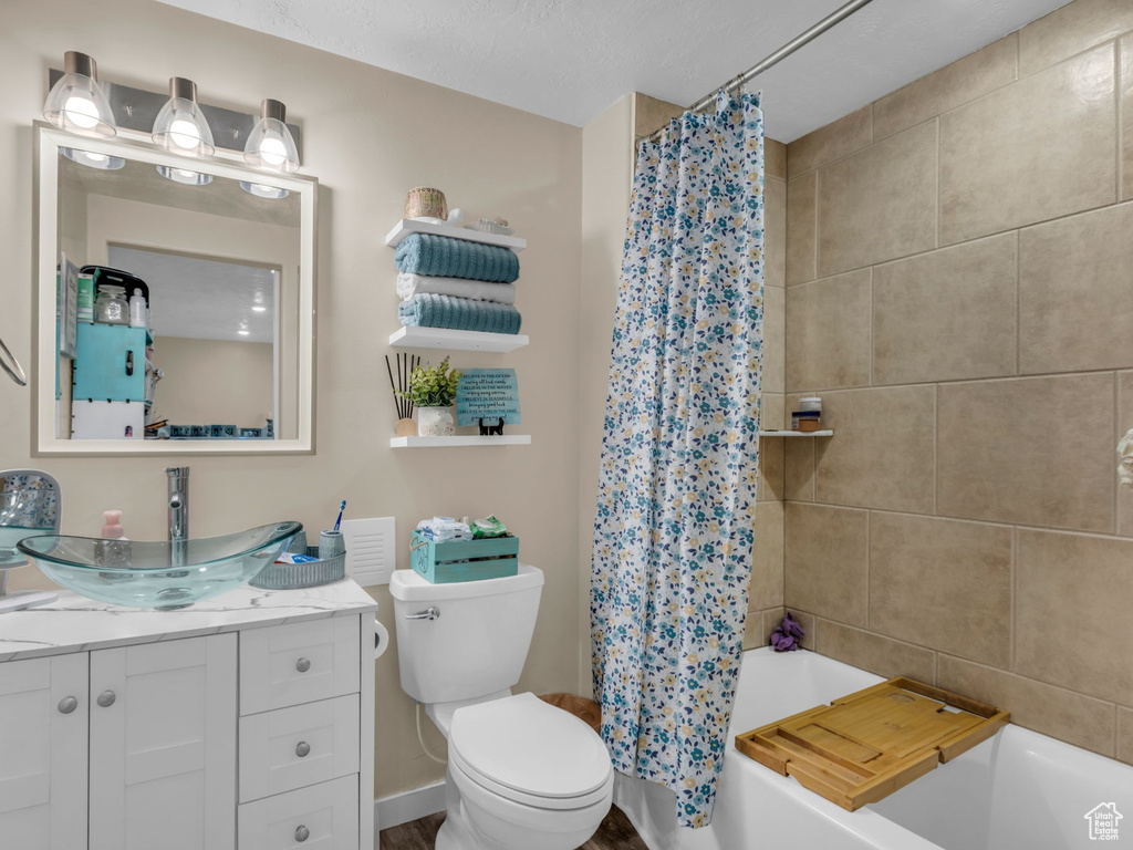 Photo 14 for MLS #2105946 at 3843 S Iron Baron Dr