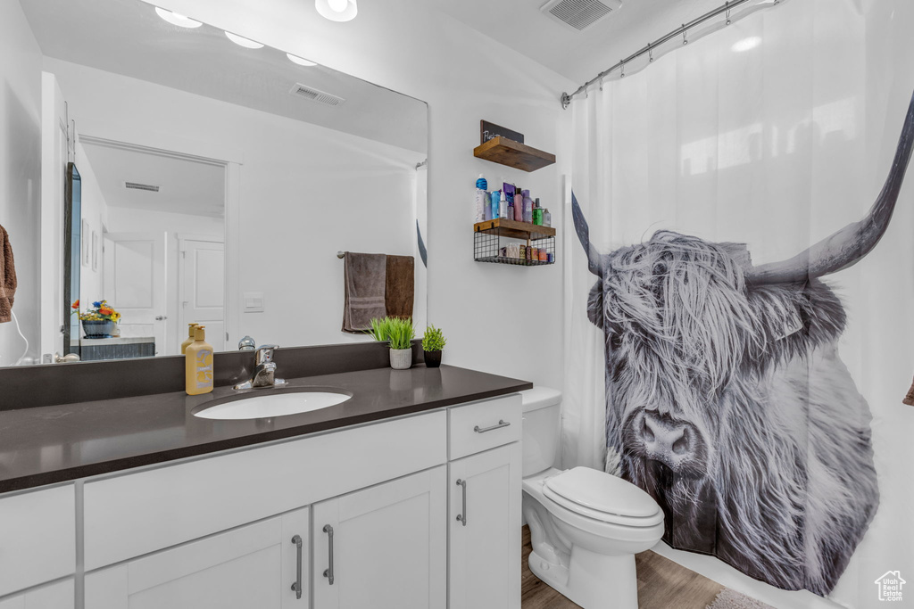 Photo 8 for MLS #2105946 at 3843 S Iron Baron Dr