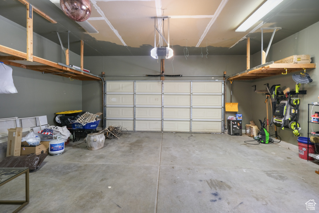 Photo 24 for MLS #2105953 at 2480 Oakridge Dr