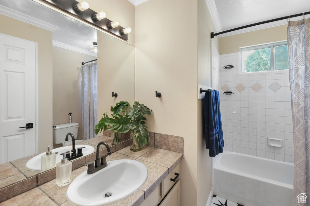 Photo 22 for MLS #2105953 at 2480 Oakridge Dr