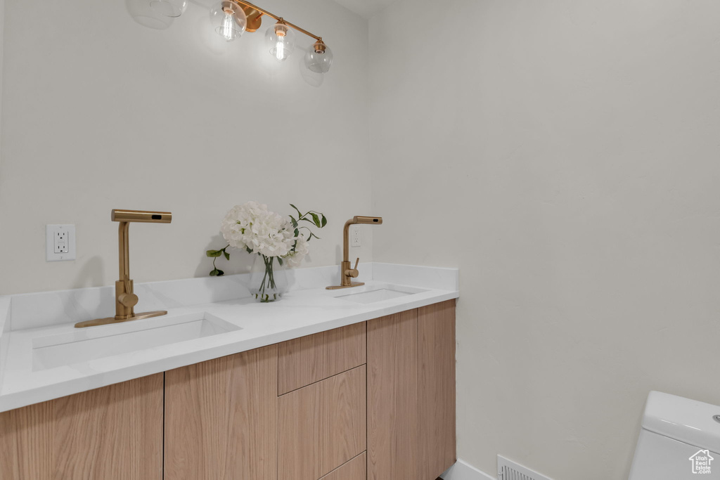 Photo 19 for MLS #2105960 at 3957 S 1000 East