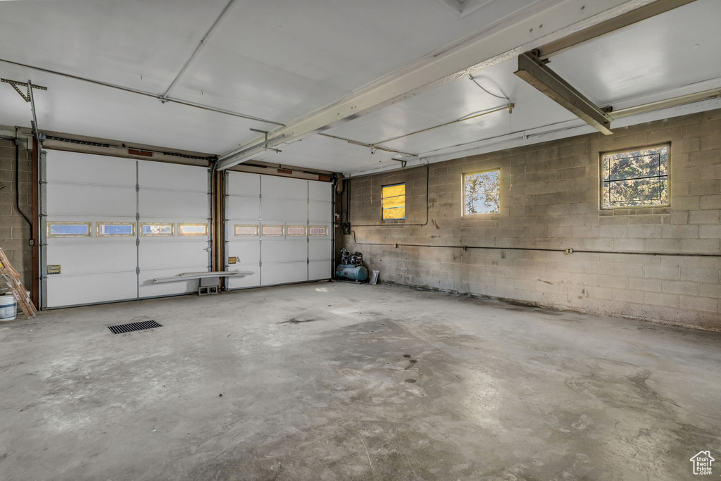 Photo 37 for MLS #2105960 at 3957 S 1000 East