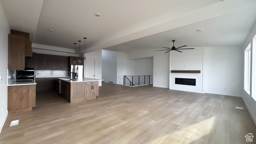 Photo 7 for MLS #2105968 at 344 E Dutton Ct #102