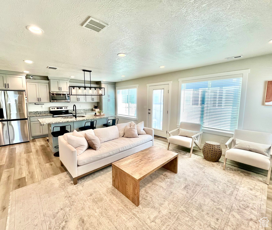 Photo 4 for MLS #2105972 at 2781 W 4140 South #239