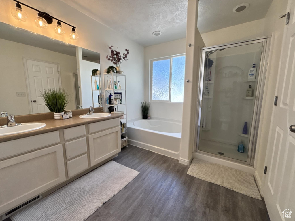 8262 S PIN OAK DR West Jordan, UT 84081