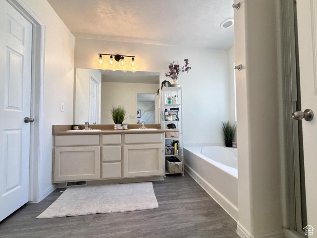 8262 S PIN OAK DR West Jordan, UT 84081