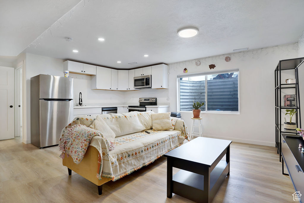 441 E 360 N Vineyard, UT 84059