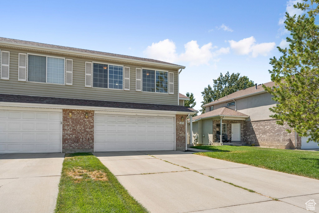 Photo 2 for MLS #2105987 at 1876 E Jeremy Ct