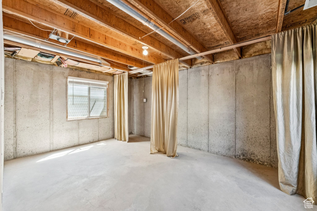 Photo 43 for MLS #2105987 at 1876 E Jeremy Ct