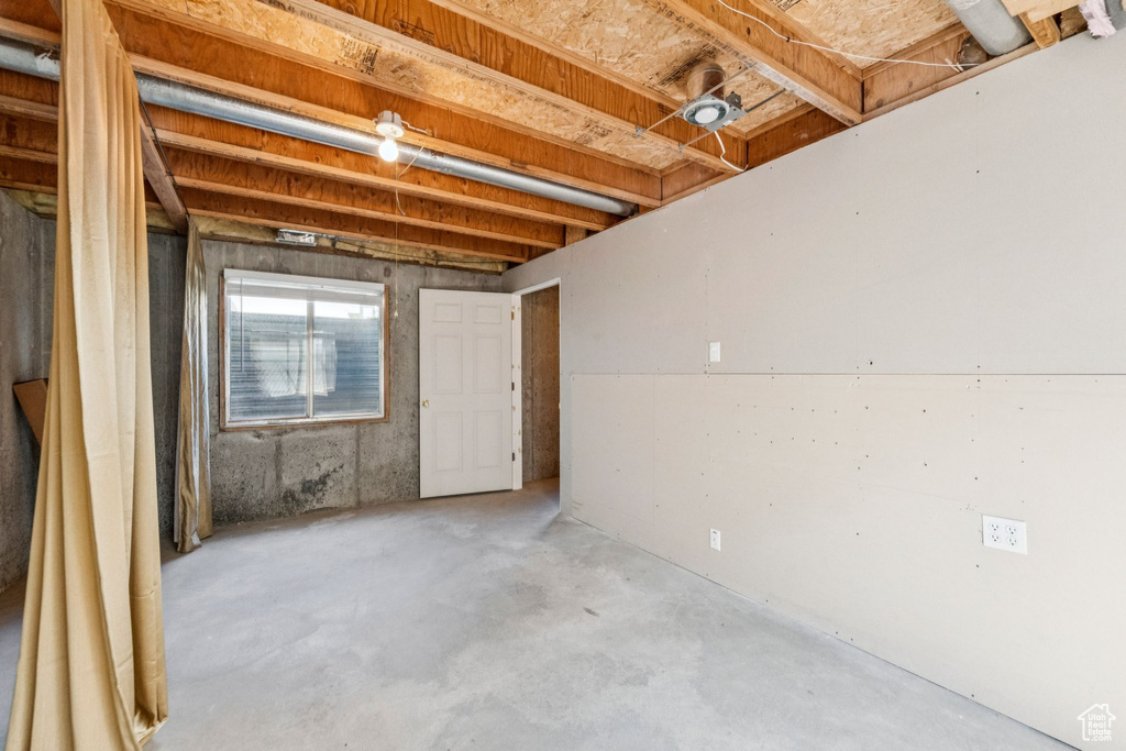 Photo 44 for MLS #2105987 at 1876 E Jeremy Ct