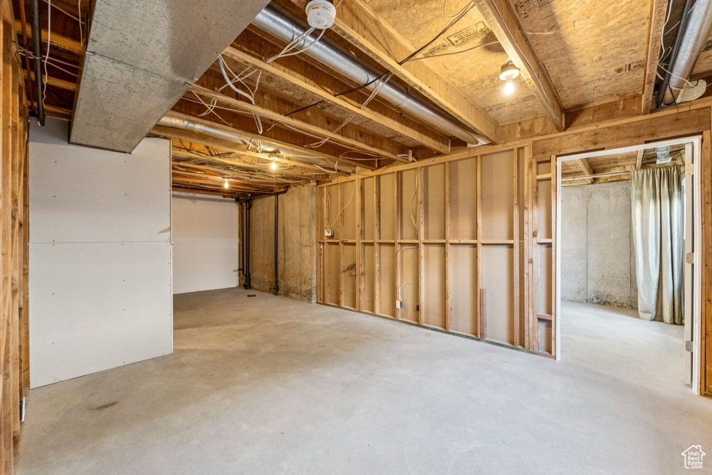 Photo 39 for MLS #2105987 at 1876 E Jeremy Ct
