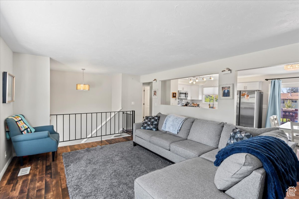 5929 W DRY BONE CIR Salt Lake City, UT 84118