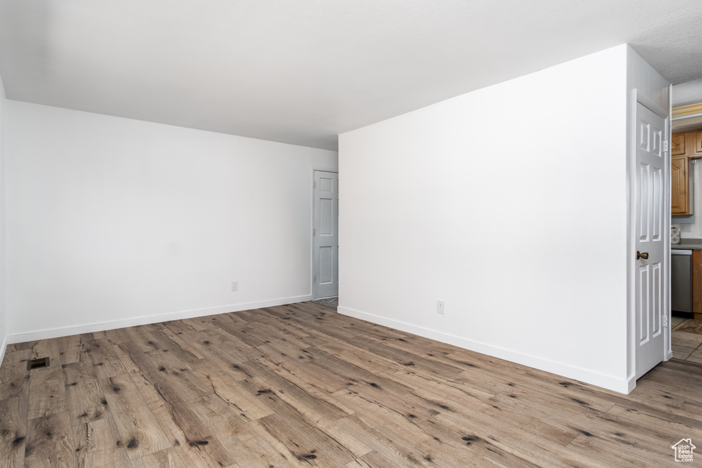 1482 E WATERS LN Sandy, UT 84093