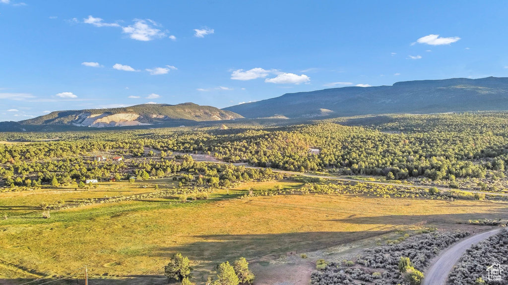 713 W EAGLE RNCH Teasdale, UT 84773